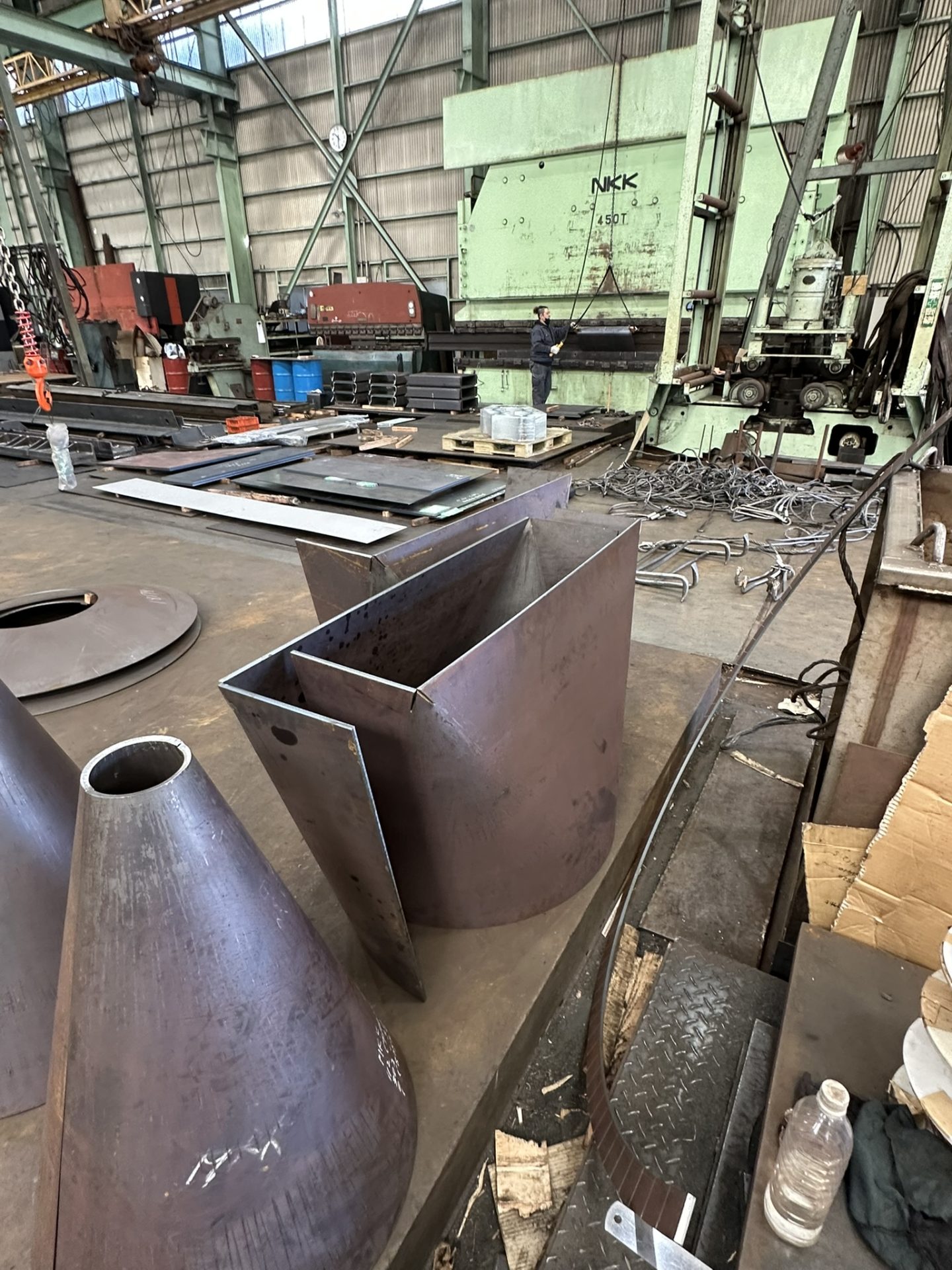 出荷を待つ製品一式。ガバリとスケールによる厳密な寸法チェックをクリアした高品質な製品